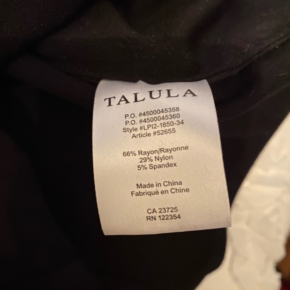 Black Talula Crop Tank - Picture 4 of 4